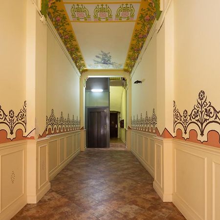 Апартаменти Casa Cosi - Francoli 1 Барселона Екстер'єр фото